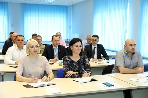 Лекция для сотрудников в учебно-производственном центре «Газпром добыча Ноябрьск»