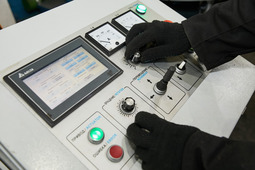 Пульт управления установкой автоматической наплавки в ООО «Газпром добыча Ноябрьск»