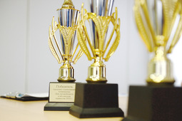 Команда УТТиСТ получила Кубок абсолютного победителя городского конкурса по автомногоборью