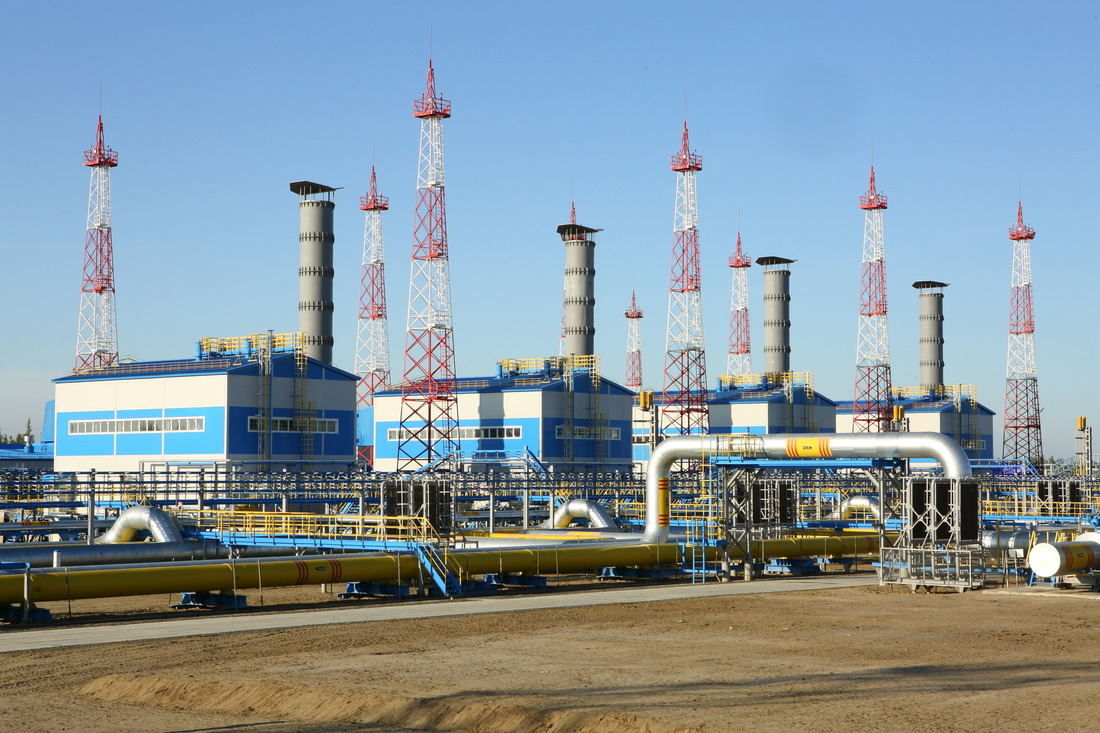 Центральная дожимная компрессорная станция состоит из 4-х газоперекачивающих агрегатов, суточная производительность каждого — 21,3 млн куб. м газа
