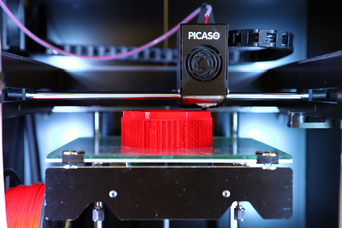Процесс изготовления формы для производства твердых поверхностно активных веществ с помощью 3Д принтера