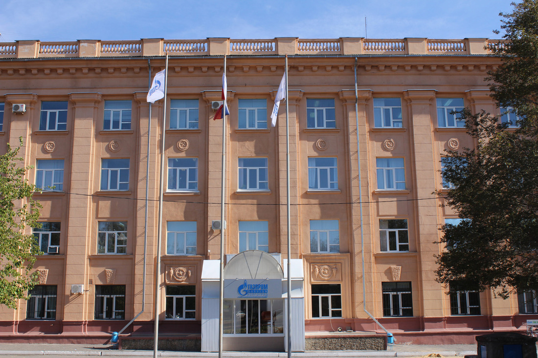 Фасад волгоградского колледжа