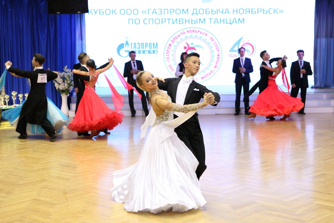 Танцоры соревновались как в европейской, так и в латиноамериканской программе