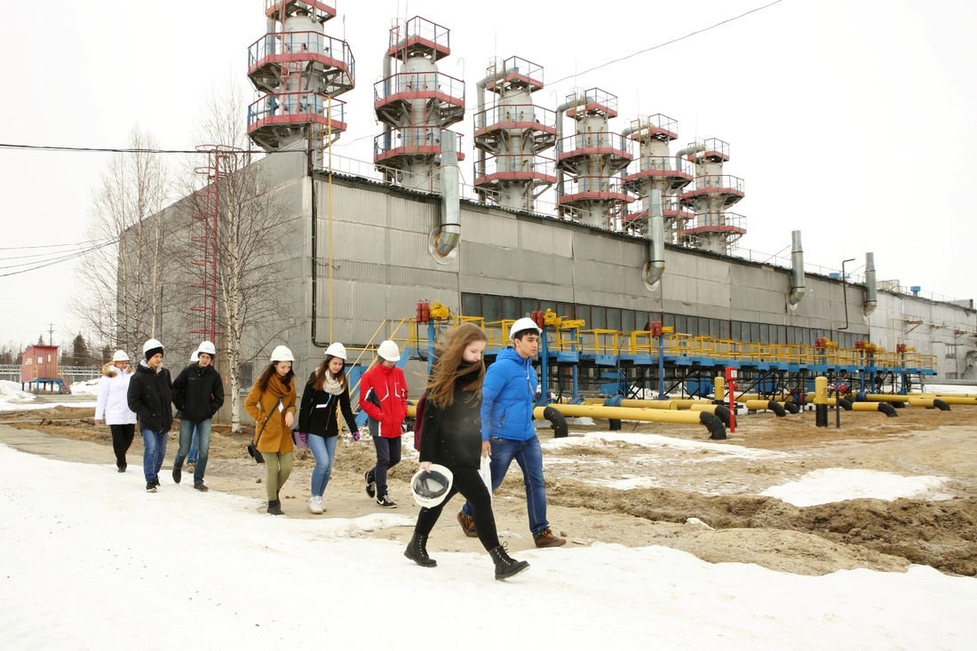 Школьники посетили основные производственные объекты Вынгапуровского газового промысла