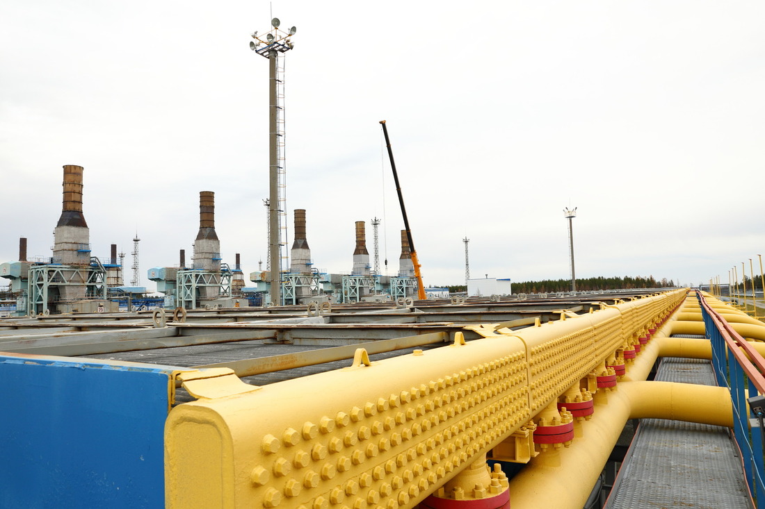 Газоперекачивающие агрегаты на Комсомольском газовом промысле ООО "Газпром добыча Ноябрьск"