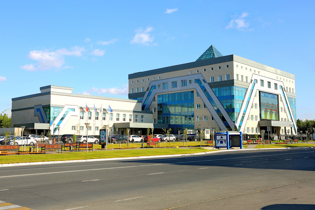 Центральный офис ООО "Газпром добыча Ноябрьск" в г. Ноябрьске (ЯНАО)