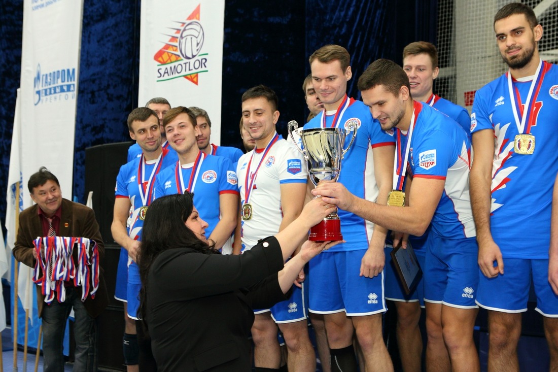 "Ямальские стерхи" в пятый раз стали обладателями Кубка по волейболу